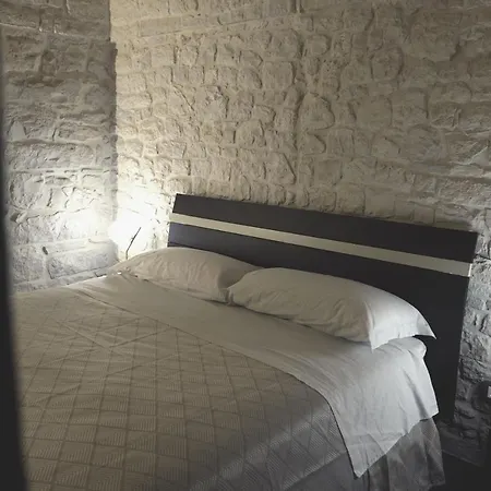 Divale Bed & Breakfast